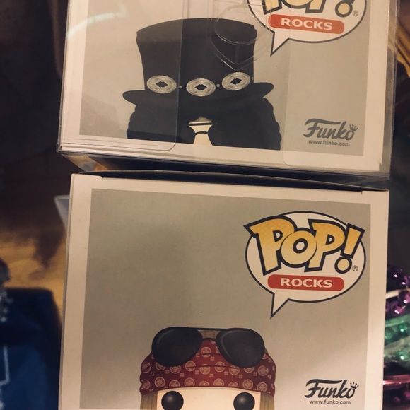 Funko Pop Rocks SLASH #51 and AXLE ROSE #50 NIB - Picture 5 of 6